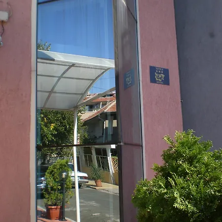 فندق Night Panorama 3*